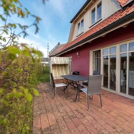 Ferienhaus Karnin B Casa de Férias