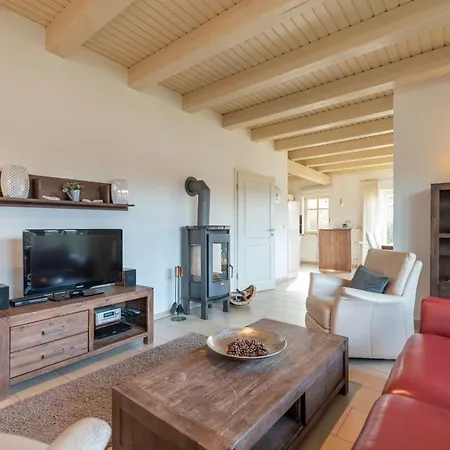 Ferienhaus Karnin B